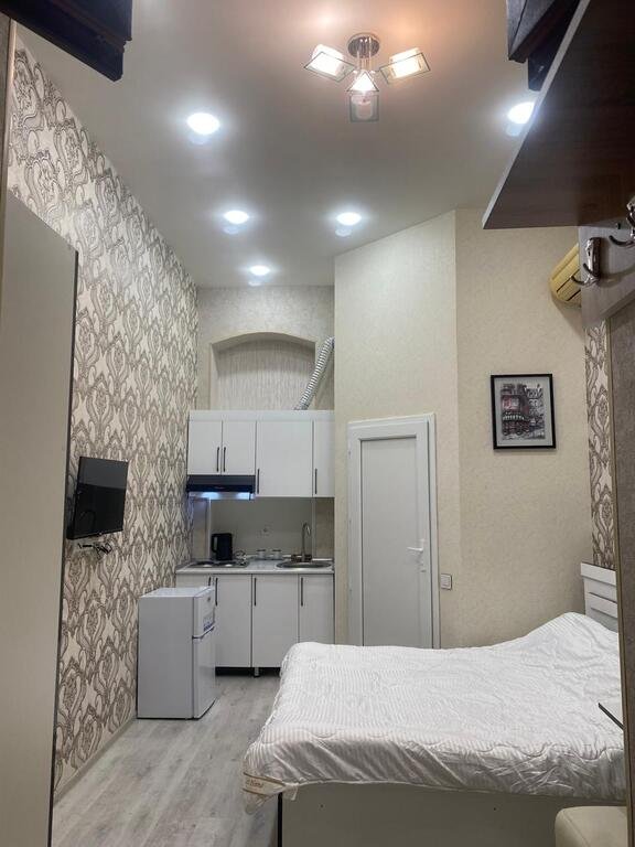 Kirayə verilir 1 otaqlı köhnə tikili, 18 m², Sahil m.-9