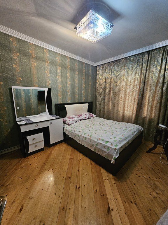 Satılır 4 otaqlı köhnə tikili, 90 m², Sumqayıt-1
