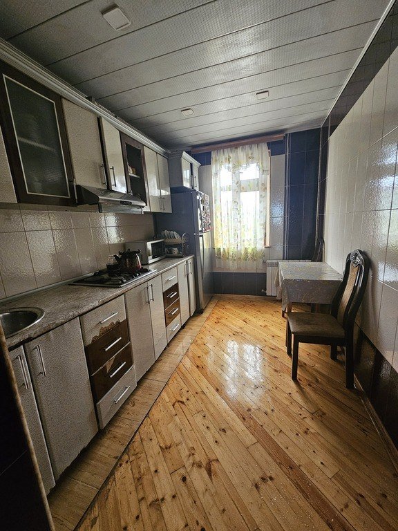 Satılır 4 otaqlı köhnə tikili, 90 m², Sumqayıt-15
