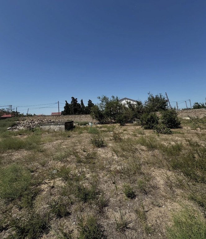 8 sot torpaq satılır, Şüvəlan-7