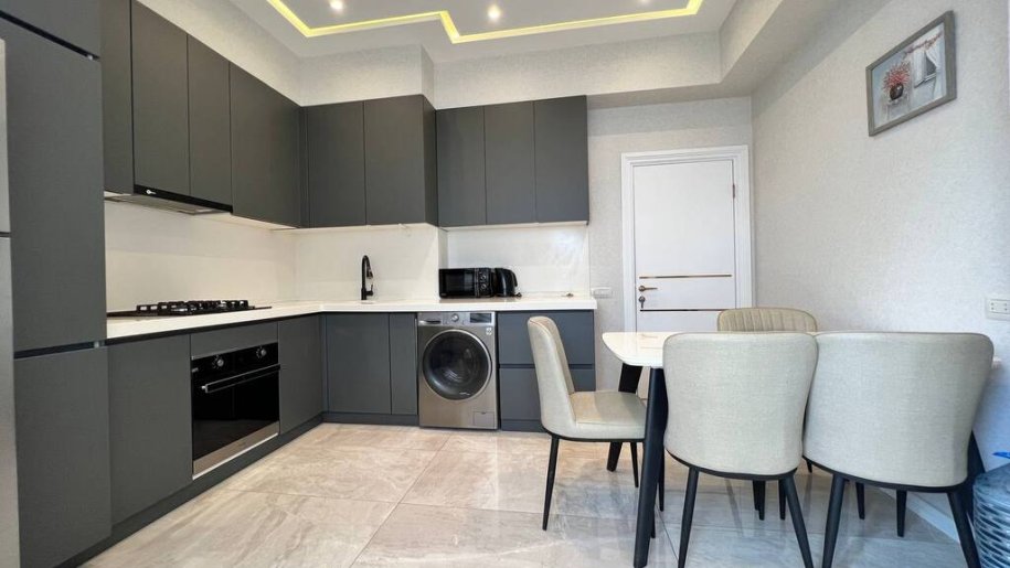 Kirayə verilir 2 otaqlı yeni tikili, 75 m², İnşaatçılar m.-11