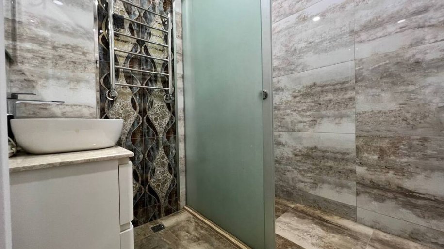 Kirayə verilir 2 otaqlı yeni tikili, 75 m², İnşaatçılar m.-21