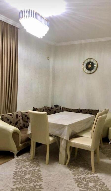 Satılır 3 otaqlı köhnə tikili, 93 m², Elmlər Akademiyası m.-1