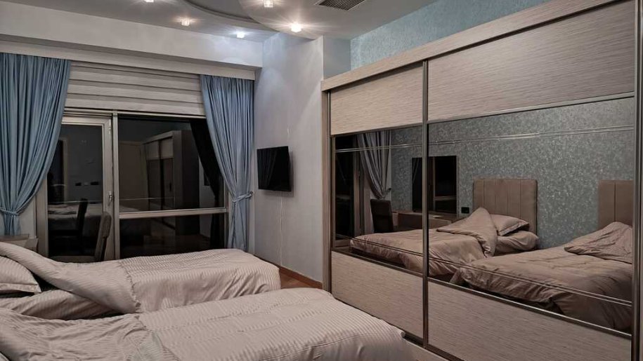 Kirayə verilir 4 otaqlı yeni tikili, 250 m², İçərişəhər m.-7