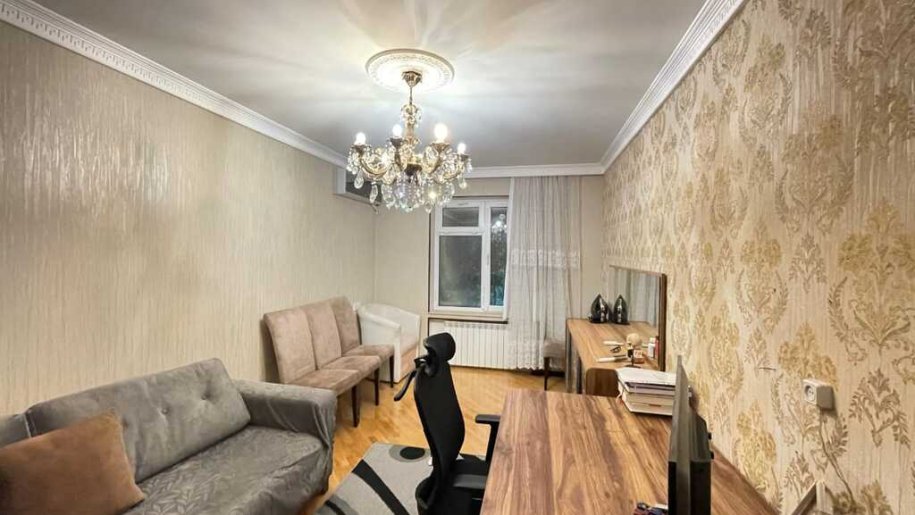 Satılır 2 otaqlı köhnə tikili, 62 m², 8 noyabr-1