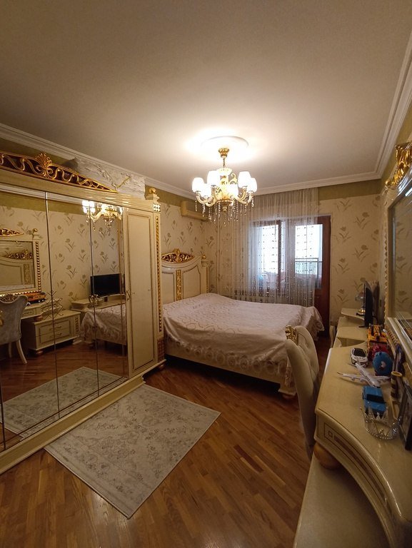 Satılır 3 otaqlı köhnə tikili, 80 m², Xalqlar dostluğu m.-14