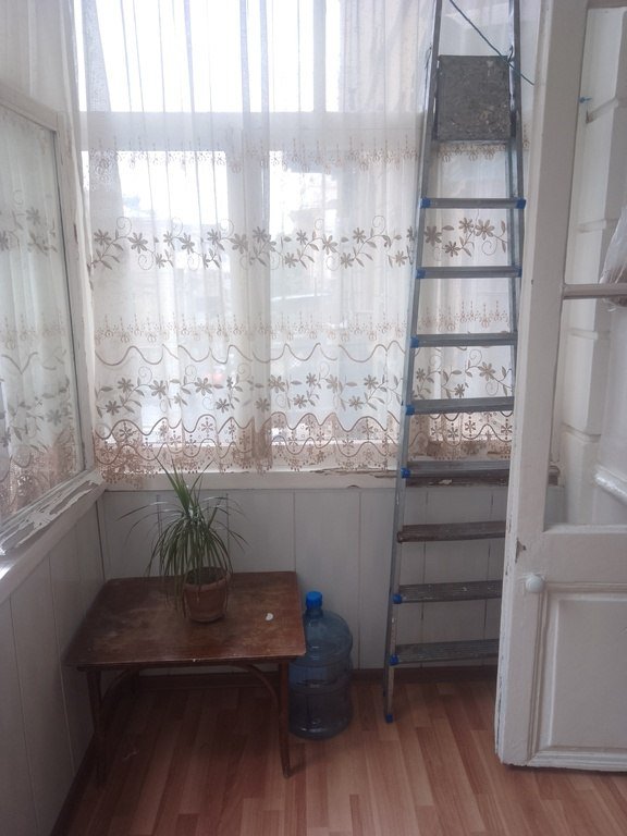 Kirayə verilir 2 otaqlı köhnə tikili, 60 m², Nizami m.-12