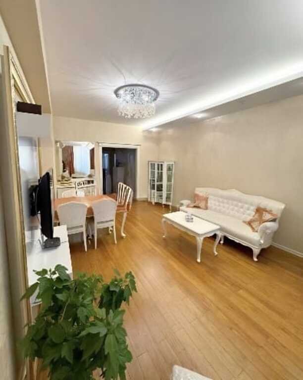 Satılır 3 otaqlı yeni tikili, 137 m², 7-ci mikrorayon-2