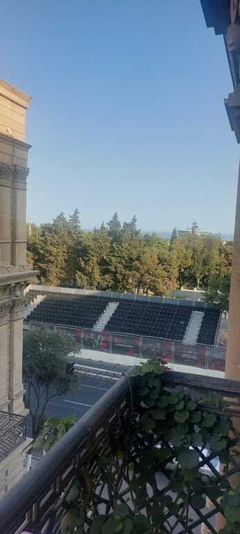Satılır 3 otaqlı köhnə tikili, 100 m², Sahil m.-6
