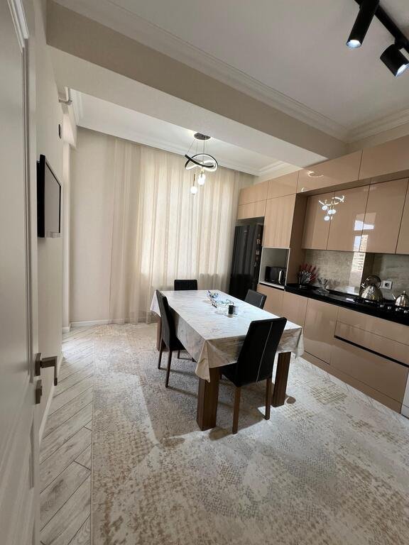 Satılır 3 otaqlı yeni tikili, 103 m², Neftçilər m.-1