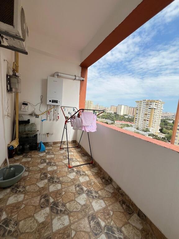 Satılır 3 otaqlı yeni tikili, 103 m², Qara Qarayev m.-28