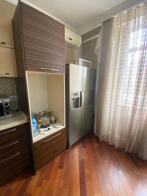Satılır 3 otaqlı yeni tikili, 155 m², 28 May m.-9