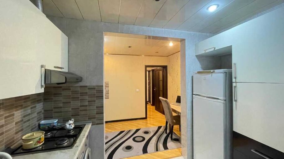 Satılır 2 otaqlı köhnə tikili, 65 m², 8 noyabr-7