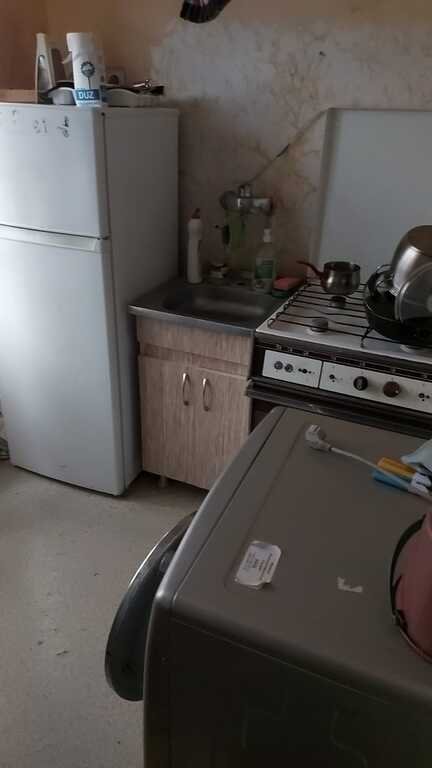 Kirayə verilir 1 otaqlı köhnə tikili, 40 m², Qara Qarayev m.-3