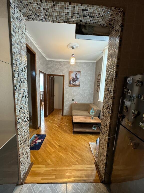 Satılır 3 otaqlı köhnə tikili, 75 m², Nəsimi m.-7