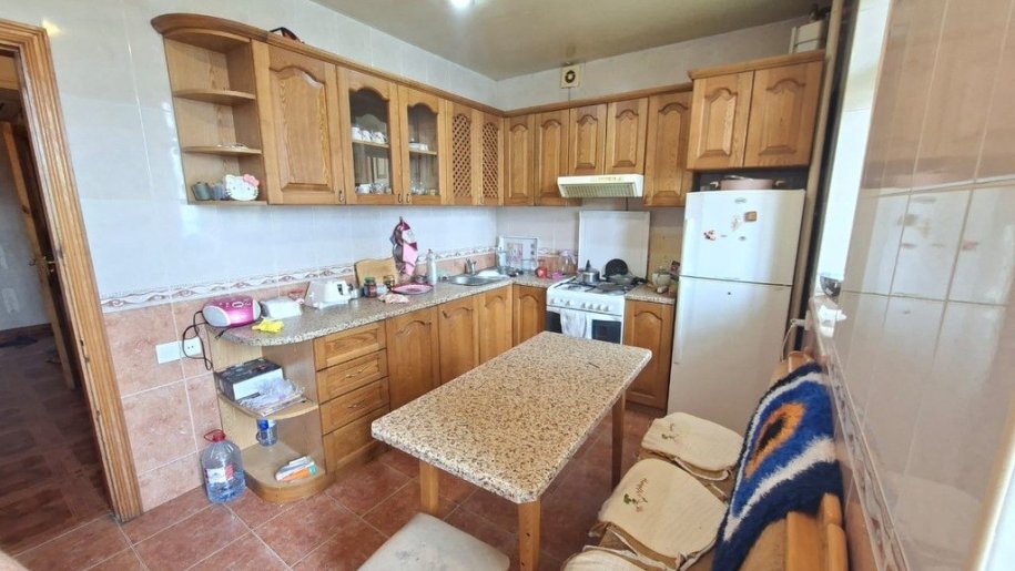 Kirayə verilir 3 otaqlı köhnə tikili, 90 m², Xutor-2