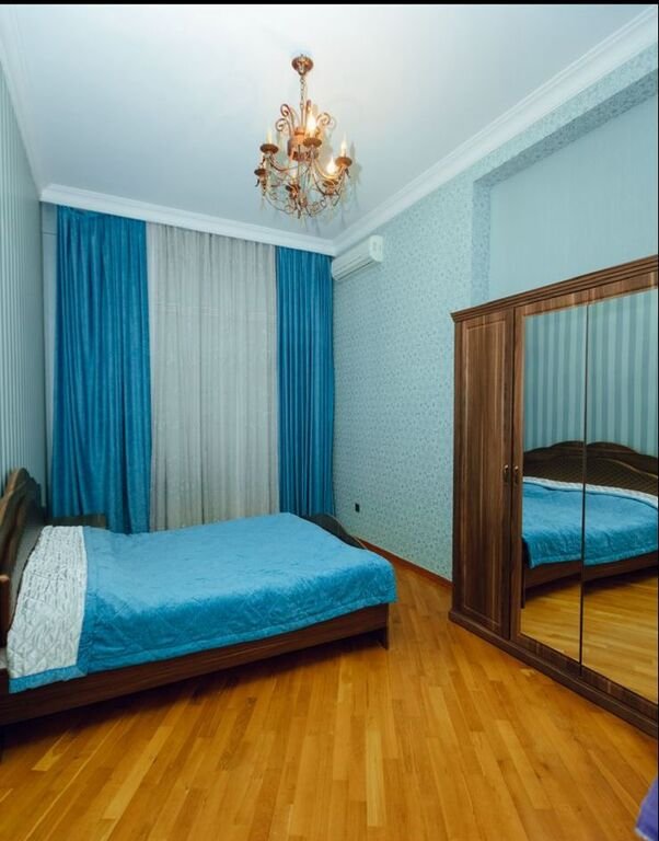 Kirayə verilir 4 otaqlı yeni tikili, 225 m², Sahil m.-10