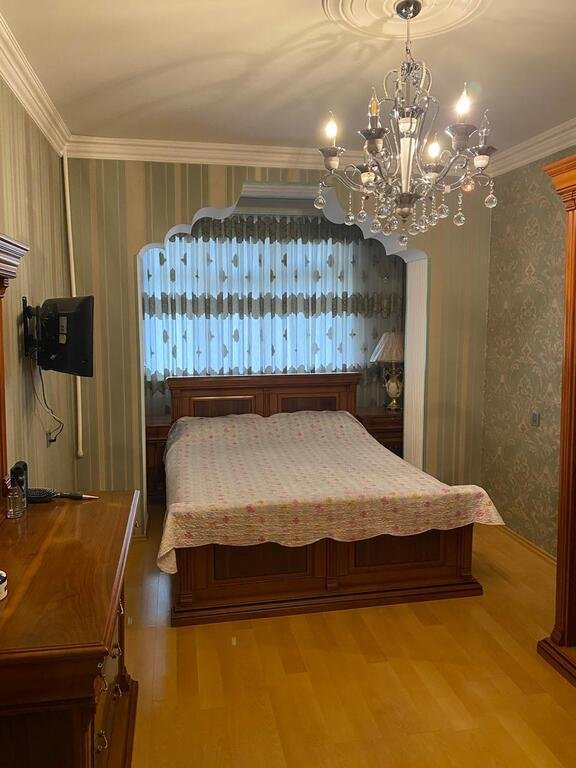 Satılır 4 otaqlı köhnə tikili, 85 m², Azadlıq Prospekti m.-12