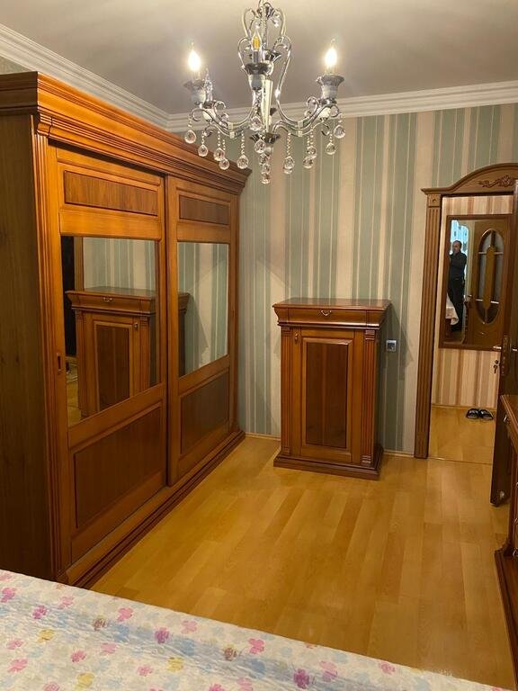 Satılır 4 otaqlı köhnə tikili, 85 m², Azadlıq Prospekti m.-13