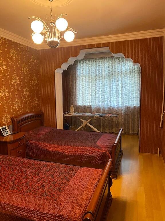 Satılır 4 otaqlı köhnə tikili, 85 m², Azadlıq Prospekti m.-14