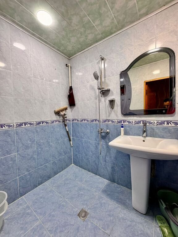 Satılır 4 otaqlı köhnə tikili, 120 m², Neftçilər m.-15