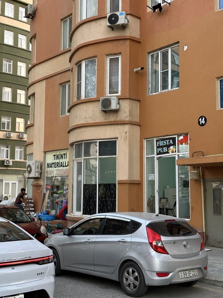 50 m<sup>2</sup> obyekt satılır, Masazır-2