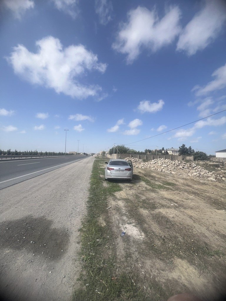 26 sot torpaq satılır, Qala-3