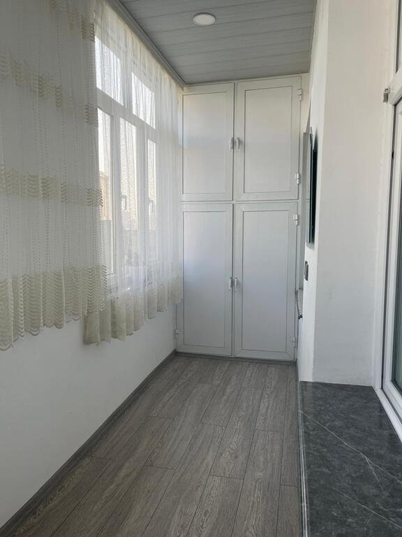 Satılır 4 otaqlı köhnə tikili, 96 m², Koroğlu m.-14