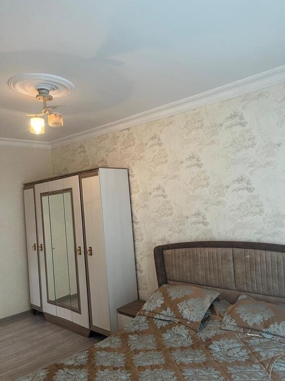Satılır 4 otaqlı köhnə tikili, 96 m², Koroğlu m.-20
