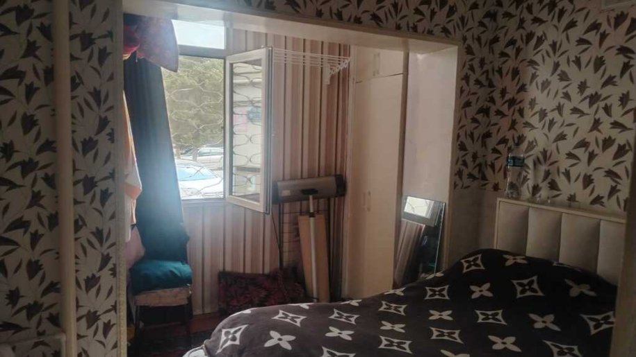Satılır 1 otaqlı köhnə tikili, 35 m², Memar Əcəmi m.-4