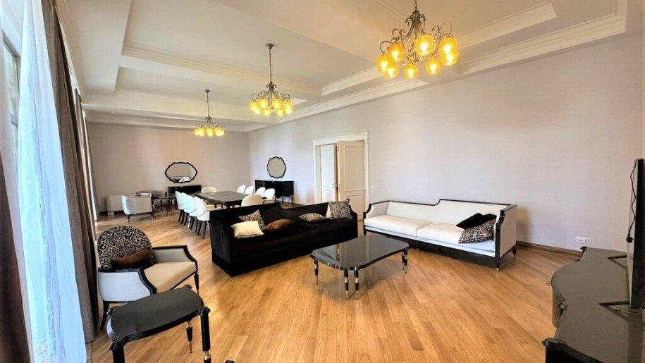 Kirayə verilir 5 otaqlı yeni tikili, 480 m², İçərişəhər m.-3