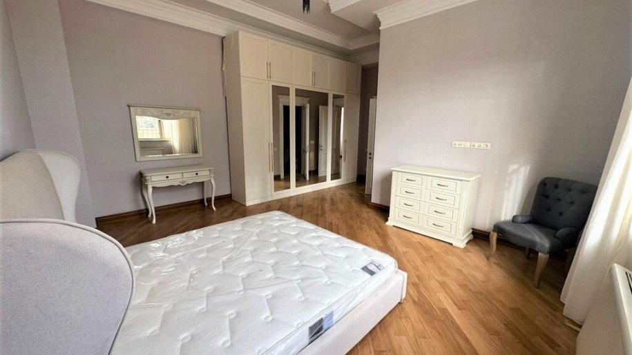 Kirayə verilir 5 otaqlı yeni tikili, 480 m², İçərişəhər m.-10
