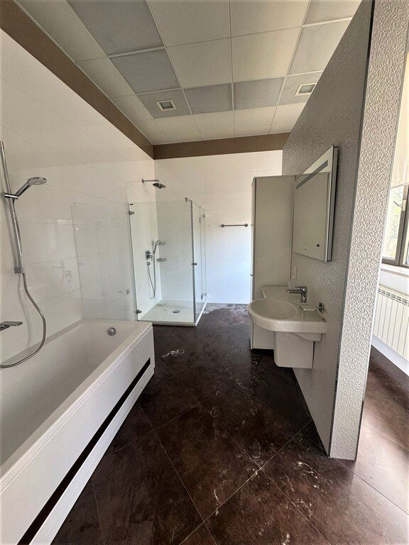 Kirayə verilir 5 otaqlı yeni tikili, 480 m², İçərişəhər m.-16