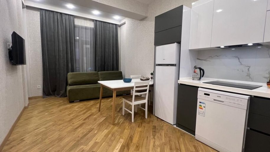 Kirayə verilir 2 otaqlı yeni tikili, 60 m², 28 May m.-5