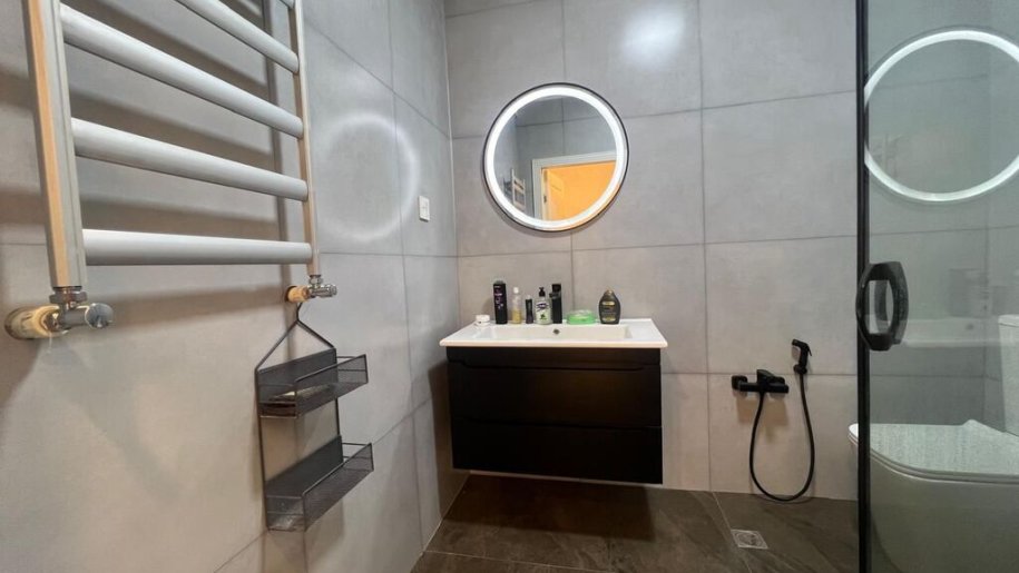 Kirayə verilir 2 otaqlı yeni tikili, 60 m², 28 May m.-6