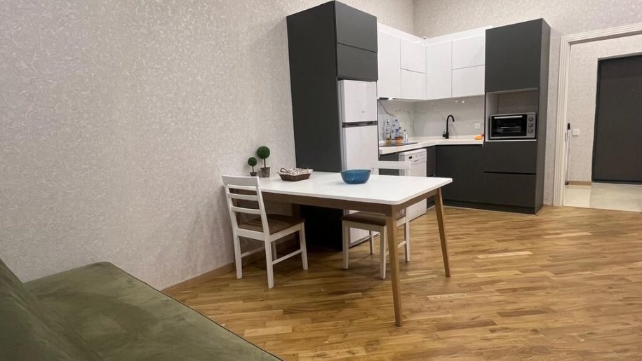 Kirayə verilir 2 otaqlı yeni tikili, 60 m², 28 May m.-9