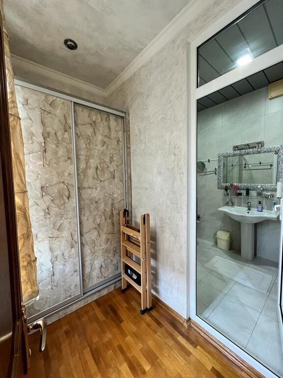 Kirayə verilir 4 otaqlı yeni tikili, 190 m², Nizami m.-11