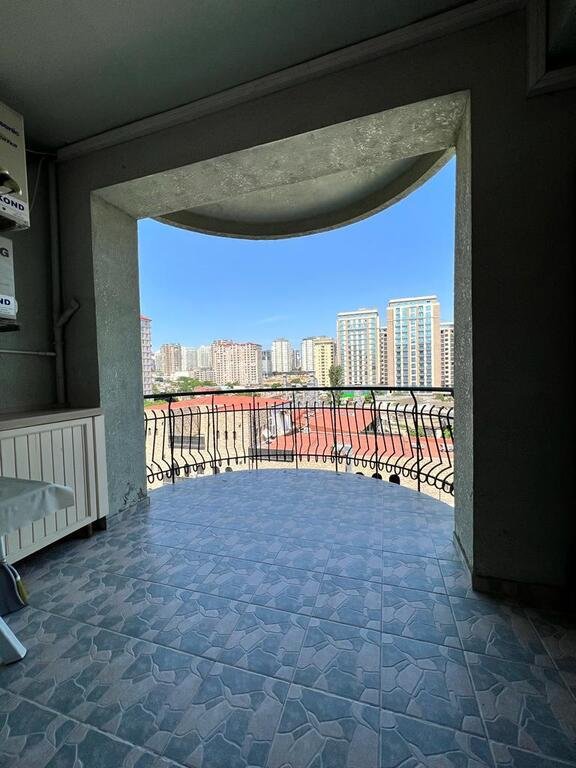 Kirayə verilir 4 otaqlı yeni tikili, 190 m², Nizami m.-15