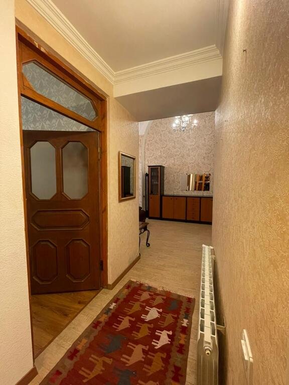 Kirayə verilir 3 otaqlı köhnə tikili, 100 m², İçərişəhər m.-5