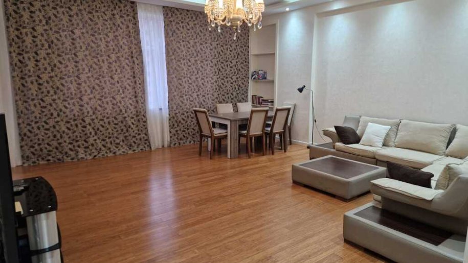 Kirayə verilir 4 otaqlı yeni tikili, 180 m², Nizami m.-3