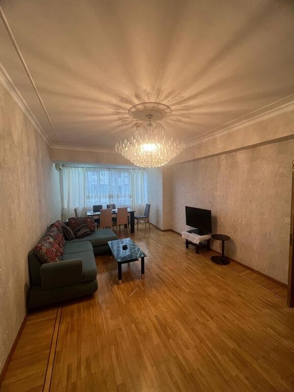 Kirayə verilir 3 otaqlı yeni tikili, 100 m², Nizami m.-1