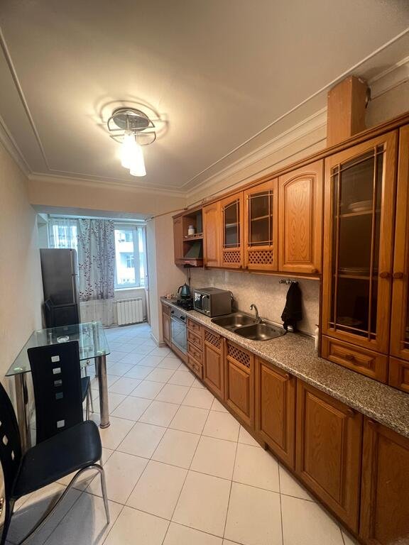 Kirayə verilir 3 otaqlı yeni tikili, 100 m², Nizami m.-4