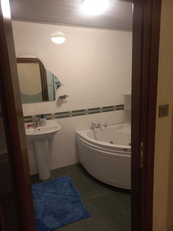 Kirayə verilir 3 otaqlı köhnə tikili, 125 m², Xalqlar dostluğu m.-7