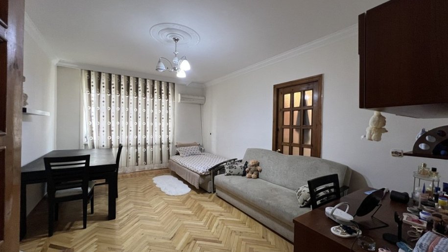 Satılır 3 otaqlı köhnə tikili, 70 m², Badamdar-1
