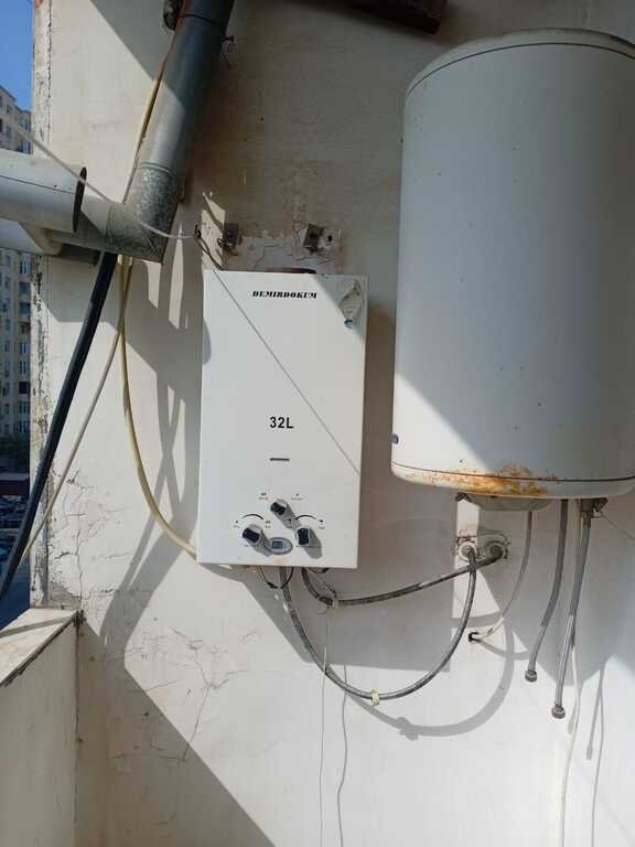 Kirayə verilir 2 otaqlı köhnə tikili, 55 m², Memar Əcəmi m.-1
