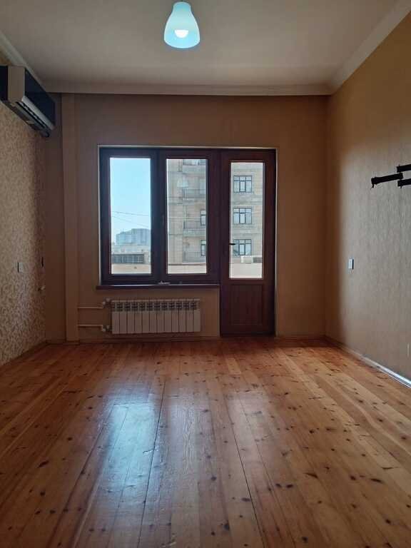 Kirayə verilir 2 otaqlı köhnə tikili, 55 m², Memar Əcəmi m.-7