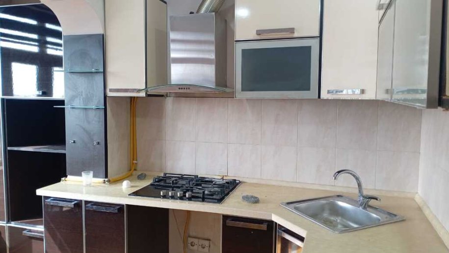 Kirayə verilir 2 otaqlı köhnə tikili, 55 m², Memar Əcəmi m.-8