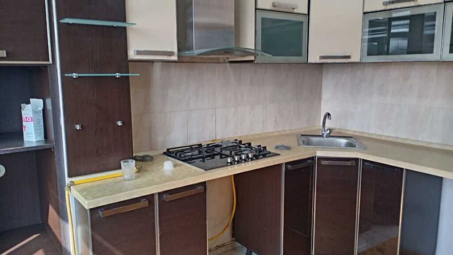 Kirayə verilir 2 otaqlı köhnə tikili, 55 m², Memar Əcəmi m.-9