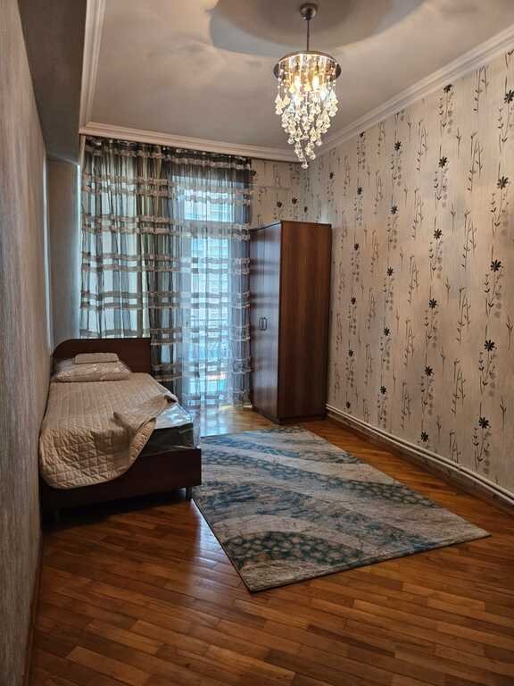 Kirayə verilir 3 otaqlı yeni tikili, 100 m², 8 noyabr-7