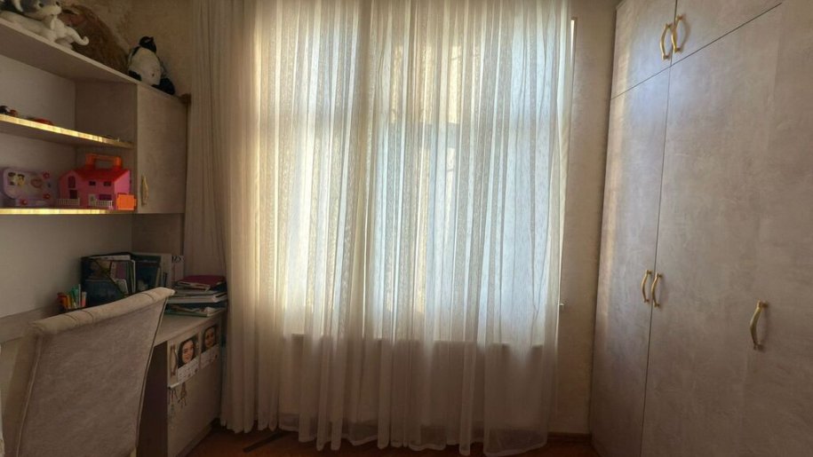 Satılır 2 otaqlı köhnə tikili, 60 m², Nəriman Nərimanov m.-2